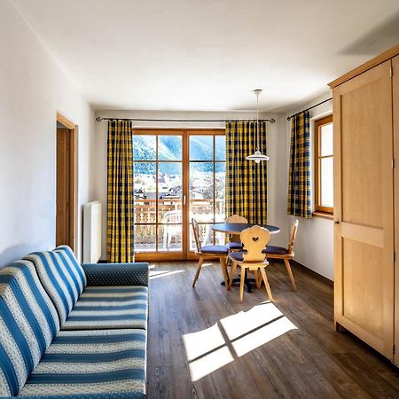 Hotel Vermoi Laces Bagian luar foto