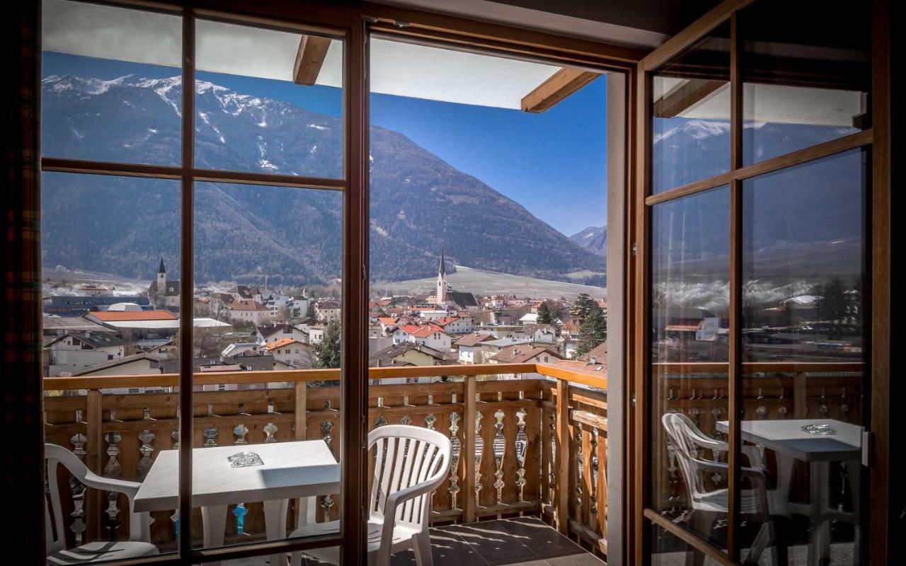 Hotel Vermoi Laces Bagian luar foto