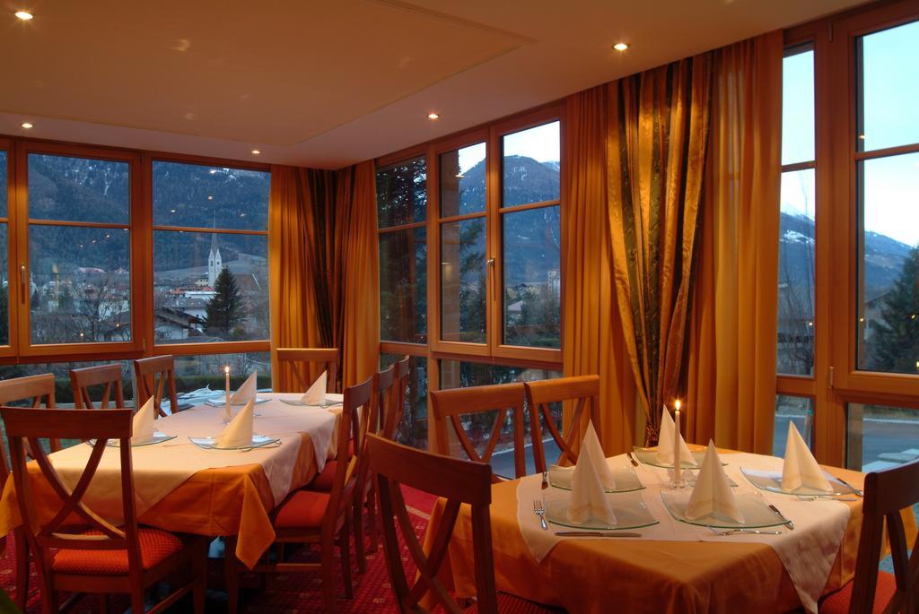Hotel Vermoi Laces Bagian luar foto