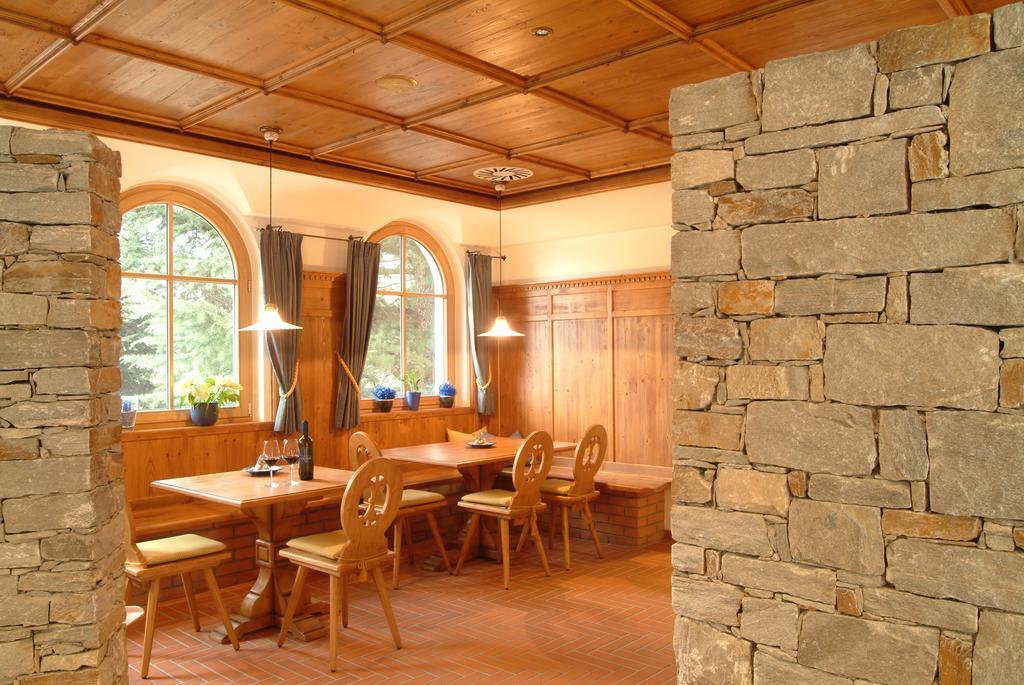 Hotel Vermoi Laces Bagian luar foto